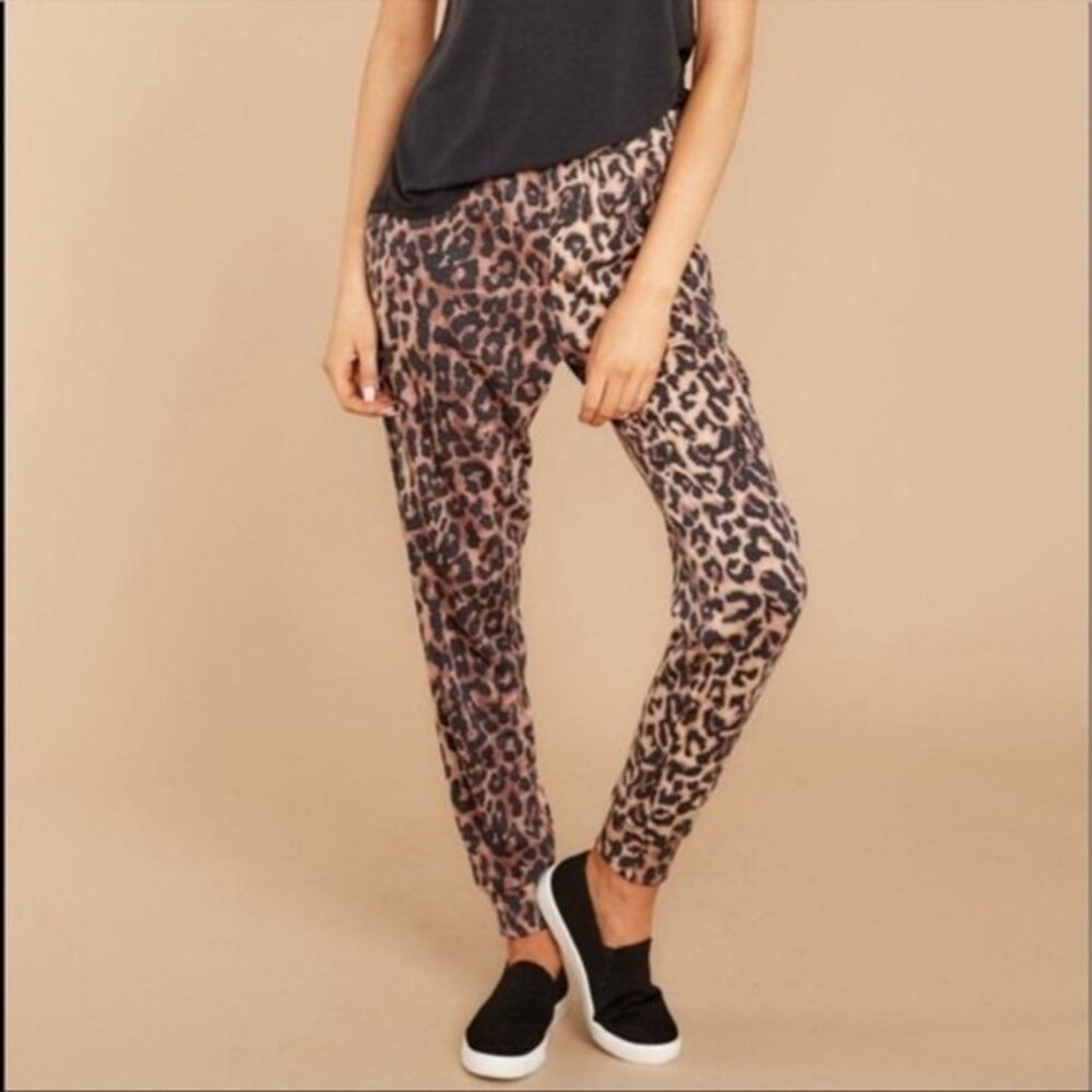 YOUNG FABULOUS & BROKE Leopard Martino Joggers S